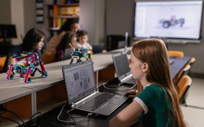 Les promesses de la réalité virtuelle dans l’éducation : Technologie et pédagogie fusionnent